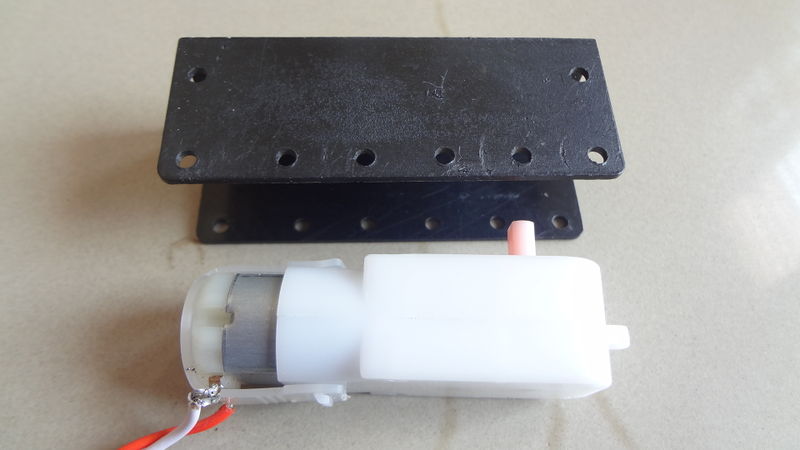 File:RF Robo Wheel mouting 3.JPG